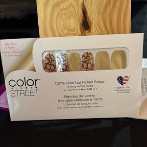 Color Street MAPLE COURT Gold and Burgundy Nail Strips